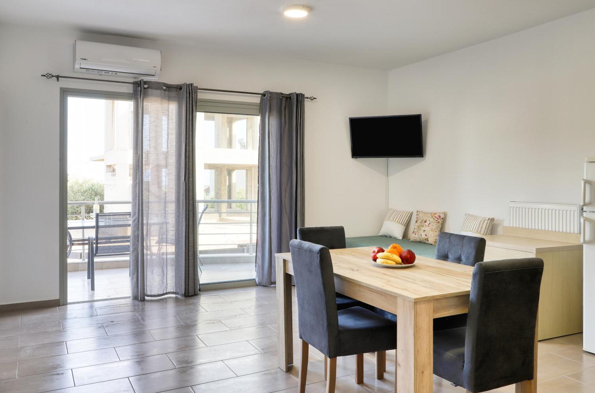 Helios Studios & Apartments Makríjalosz Kültér fotó