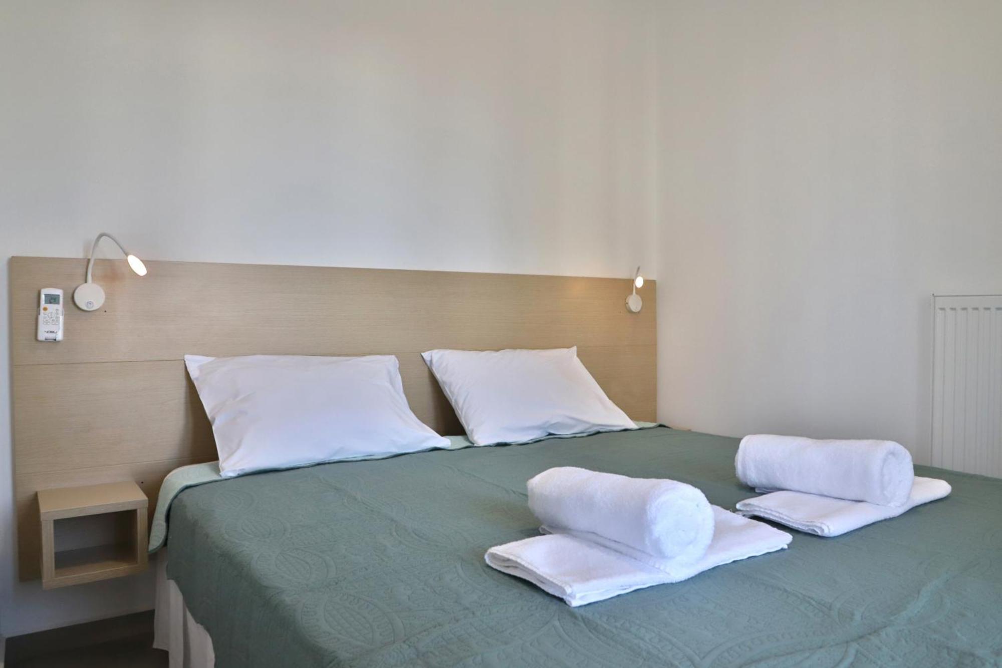 Helios Studios & Apartments Makríjalosz Kültér fotó